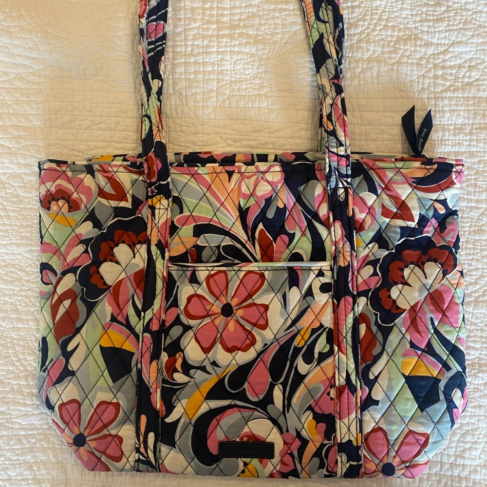 Vera Bradley, Like New!